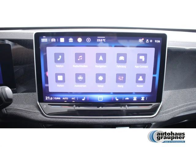 Volkswagen Passat 1.5 eTSI DSG