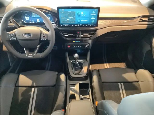 Ford Focus ST Line