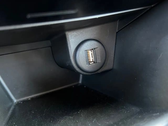 Suzuki S-Cross Flash