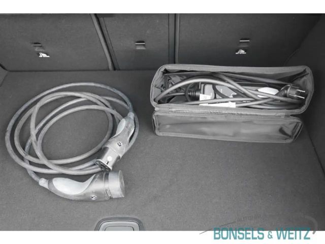 Mercedes-Benz A 250 A 250 e Style