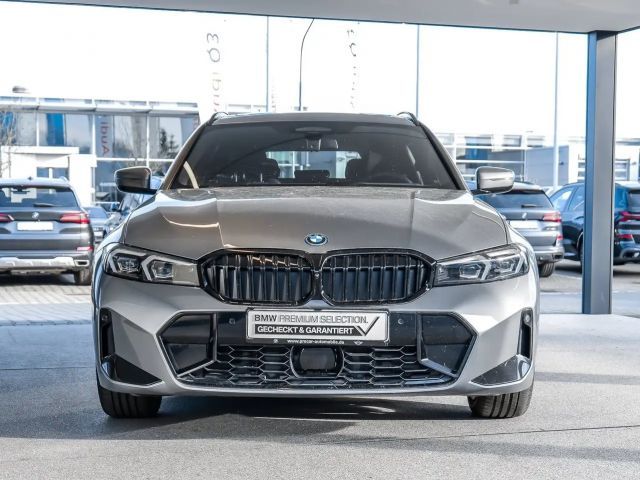 BMW 330 330e M-Sport Touring