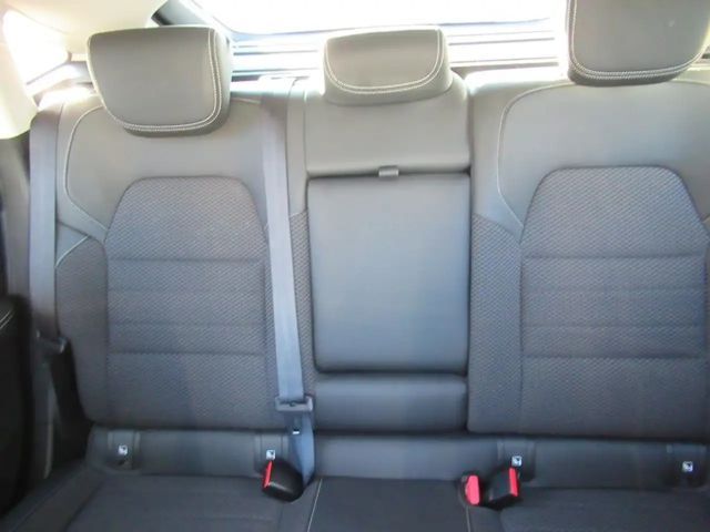 Renault Arkana E-Tech Intens