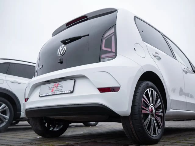 Volkswagen up! Style