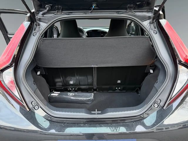 Toyota Aygo X Hatchback Play