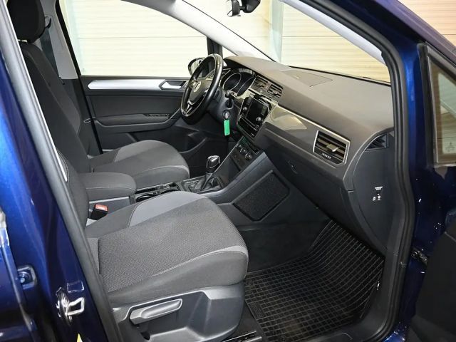 Volkswagen Touran BMT Comfortline DSG