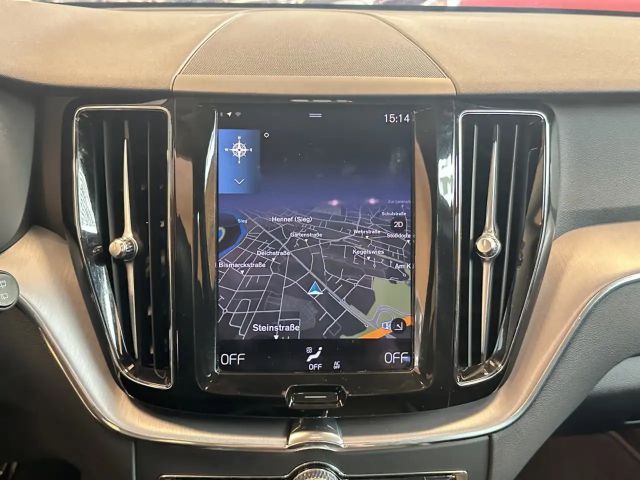 Volvo XC60 Momentum