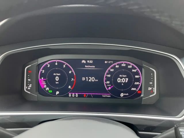 Volkswagen Tiguan 1.5 TSI DSG R-Line