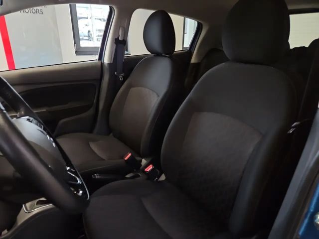 Mitsubishi Space Star Star