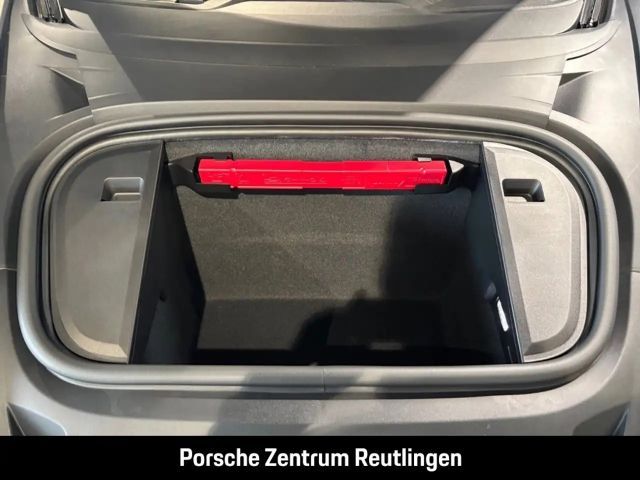 Porsche Taycan 4 Cross Turismo