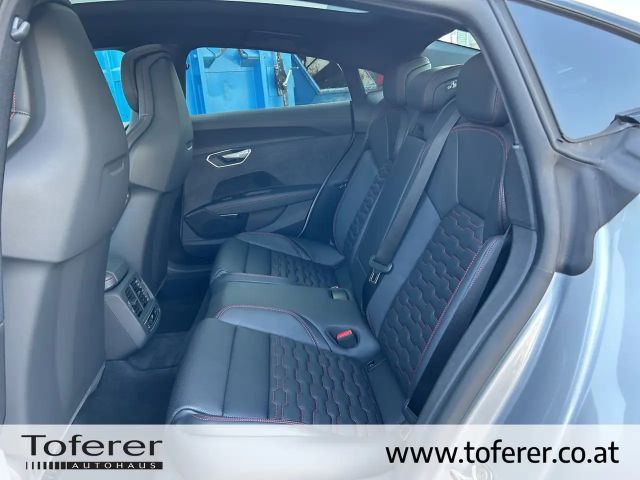 Audi e-tron GT Audi S e-tron GT