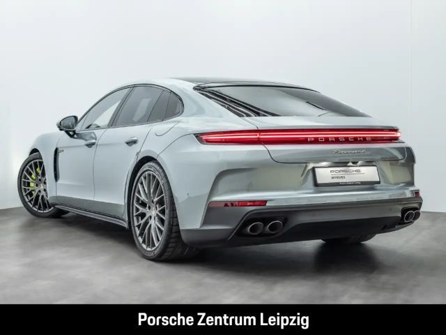 Porsche Panamera 4 E-Hybrid