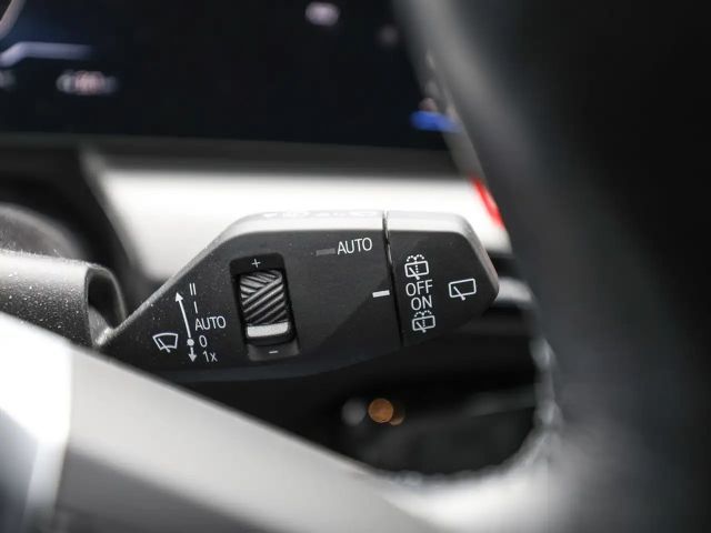 BMW X1 xDrive30 AHK LED NAVI KAMERA SHZ PDC KEYLESS