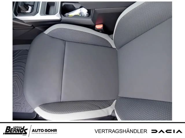 Dacia Duster Extreme Hybrid 140