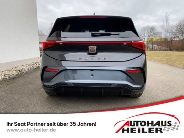 Cupra Born Navi digitales Cockp 360 Kamera LED ACC Fahrerprof