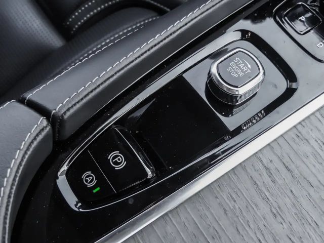 Volvo XC90 AWD Bright Plus