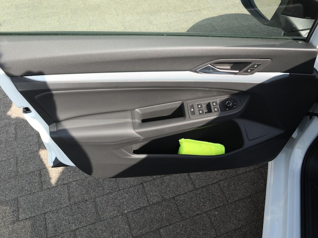 Volkswagen Golf Golf GOAL 1,5 TSI OPF (116 PS) 6-Gang *AHK*NAVI*GANZJAHRESREIFEN*