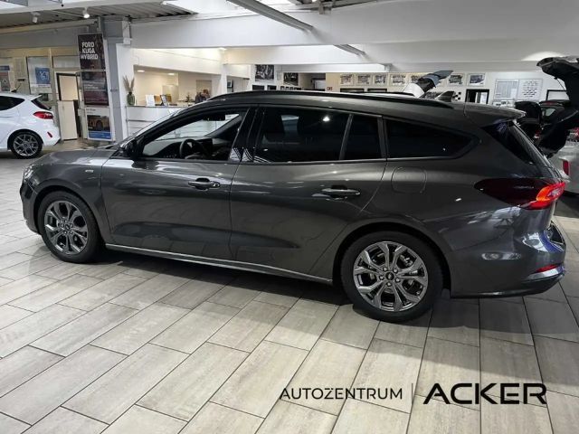 Ford Focus EcoBoost ST Line