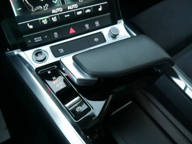 Audi Q8 e-tron 55 Quattro