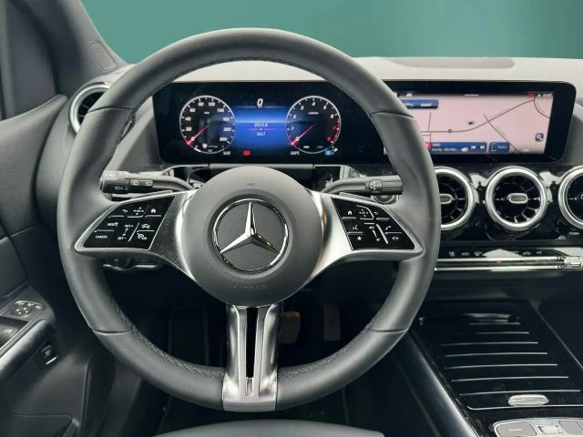 Mercedes-Benz B 200 Progressive