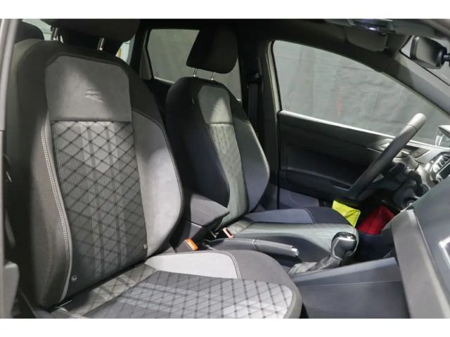 Volkswagen Polo 1.0 TSI DSG IQ.Drive R-Line