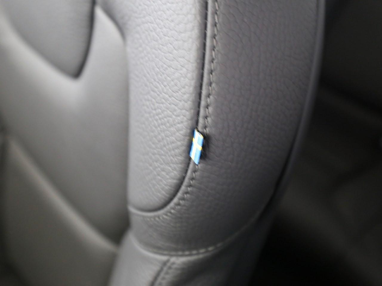 Volvo XC60 AWD Dark Ultra