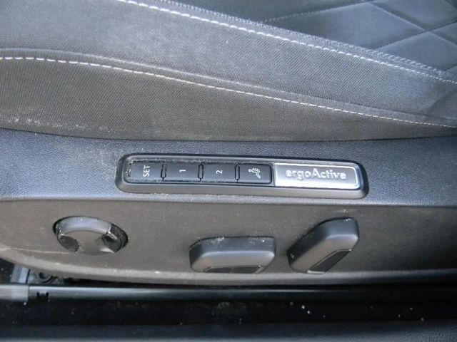 Volkswagen Golf Golf VIII Style