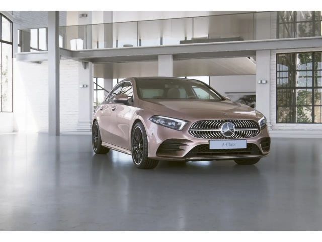 Mercedes-Benz A 250 A 250 e AMG Line