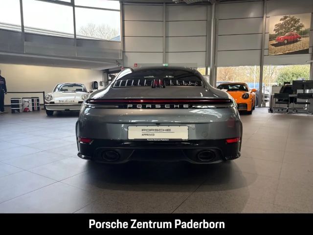 Porsche 992 Carrera Coupé