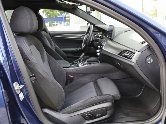 BMW 530 530i M-Sport Sedan