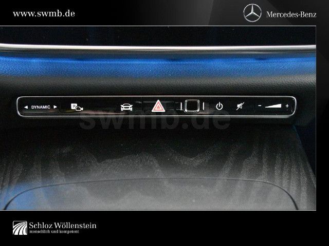 Mercedes-Benz E 200 Sedan