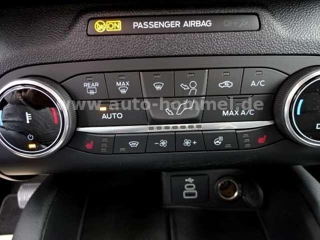 Ford Kuga Hybrid Plug in Hybrid Titanium