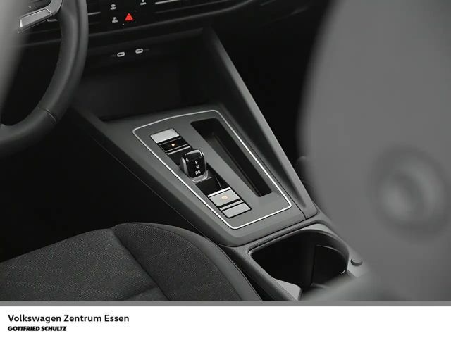 Volkswagen Golf DSG Life Variant