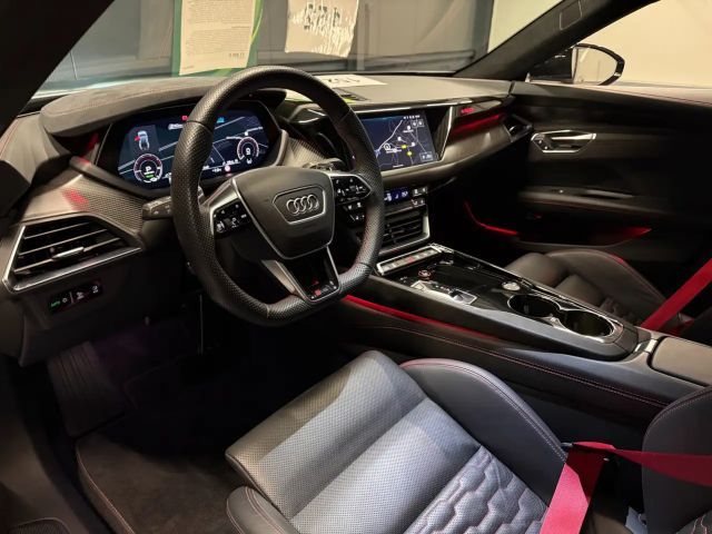 Audi RS e-tron GT Quattro