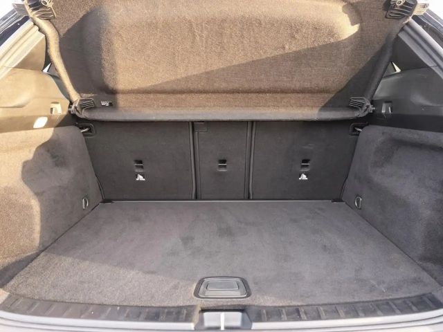 Mercedes-Benz A 35 AMG 4MATIC AMG Line