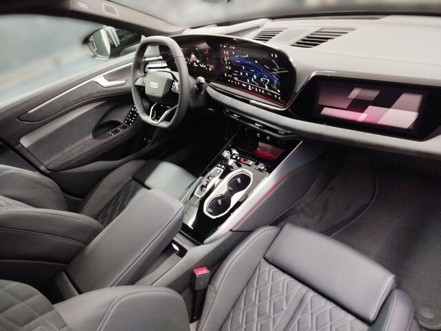 Audi A6 e-tron Avant Quattro