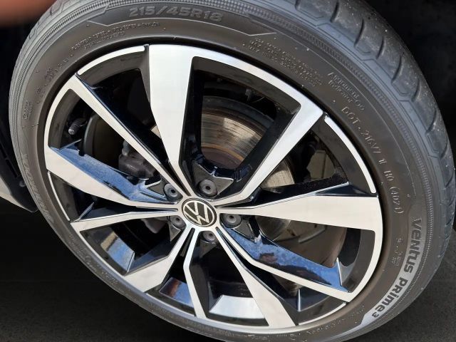 Volkswagen Taigo 1.0 TSI DSG R-Line