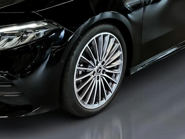 Mercedes-Benz A 200 AMG Line