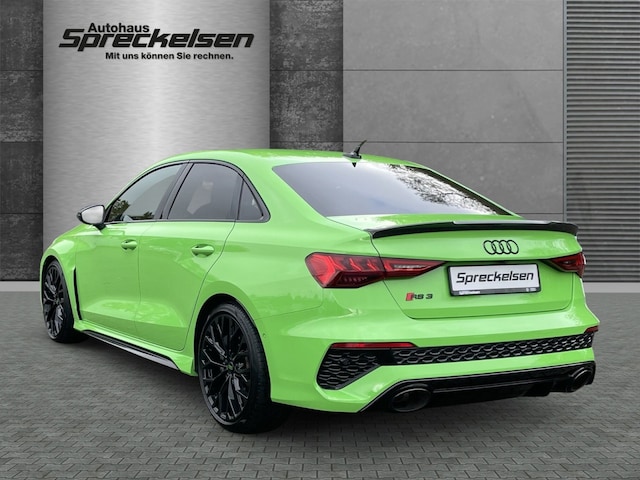 Audi RS3 Quattro S-Tronic Sedan