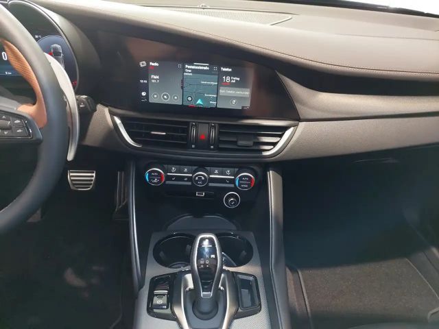 Alfa Romeo Giulia AWD