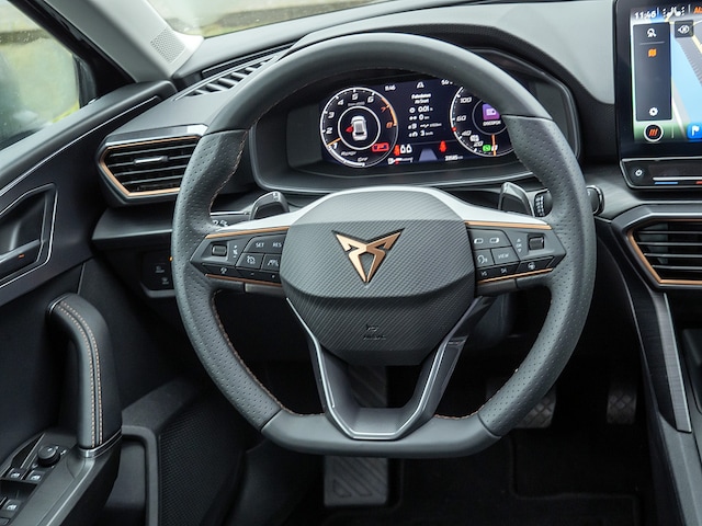 Cupra Leon Leon 1.5 eTSI  PDC SHZ DCC KAMERA NAVI ACC LED