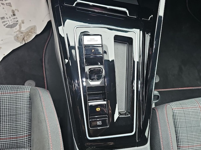 Volkswagen Golf DSG GTI