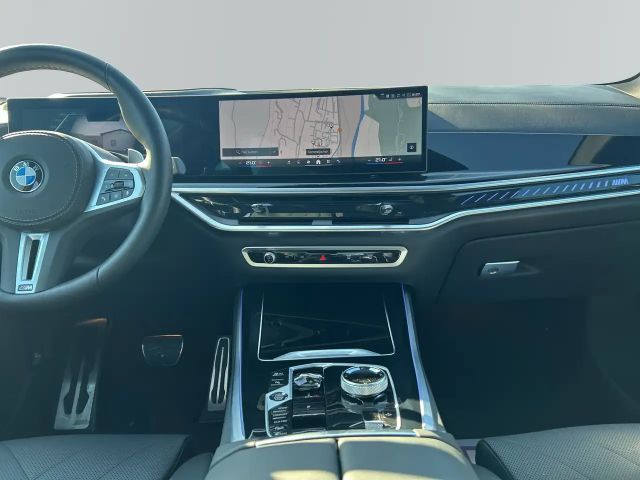 BMW X5 M60i xDrive