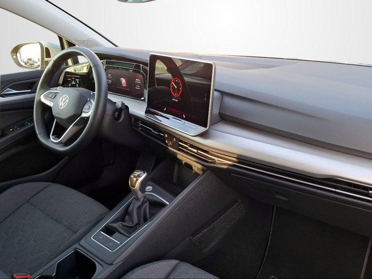 Volkswagen Golf 1.5 TSI Golf VIII Life