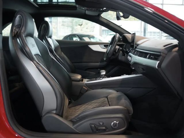 Audi RS5 Coupé Quattro