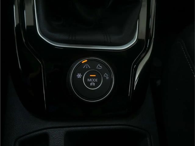 Volkswagen T-Roc 2.0 TSI DSG R-Line Style