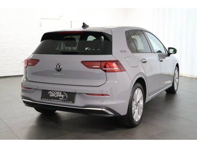 Volkswagen Golf 1.5 TSI Golf VIII