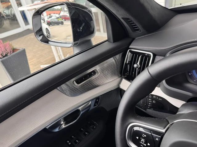 Volvo XC90 AWD Dark T8 Ultra