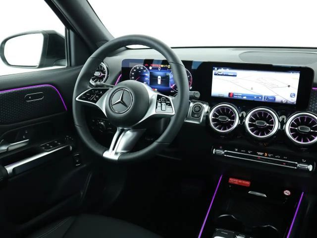 Mercedes-Benz GLB 180 *W-Paket*PDC*SHZ*SpurH*LED*W-Paket*PDC*