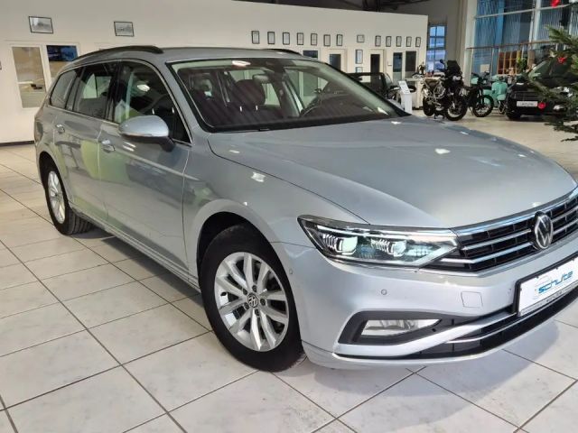 Volkswagen Passat Business Variant