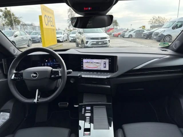 Opel Astra GSe Sports Tourer